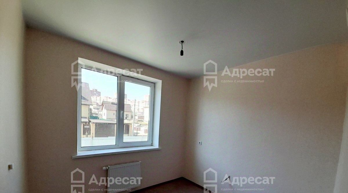 квартира г Волгоград р-н Кировский ул им. Лячина 5 фото 3