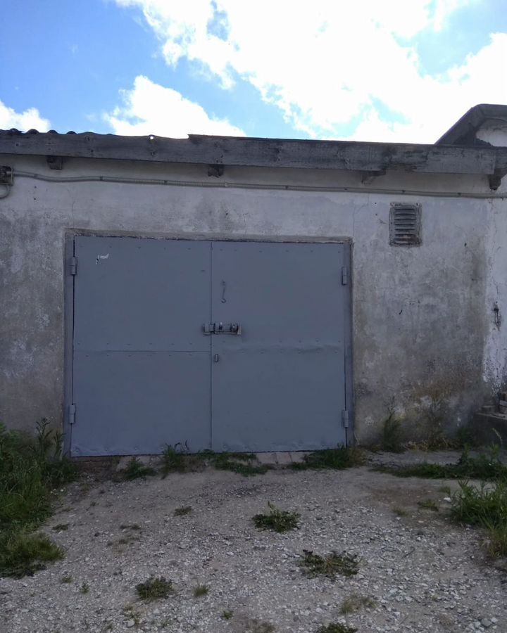 гараж г Новороссийск п Верхнебаканский гск Титан с 44 фото 2