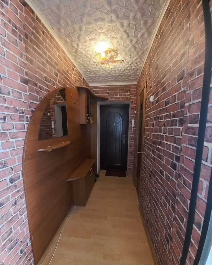 квартира г Волгоград р-н Дзержинский пр-кт Маршала Жукова 173 фото 2