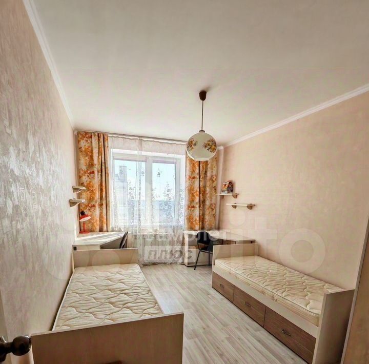 квартира г Волгоград р-н Советский ул. Добрушина, 16 фото 3