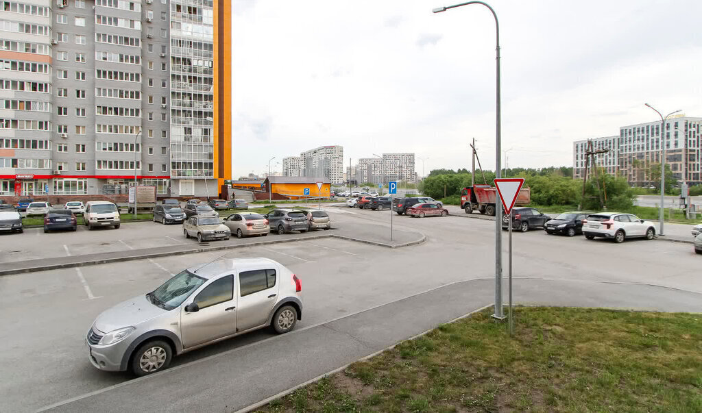 квартира г Тюмень ул Новоселов 115 ЖК «Москва» Калининский административный округ фото 17