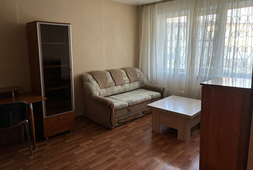квартира г Челябинск р-н Центральный ул Южная 4 фото 2