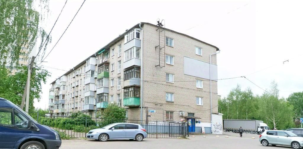 квартира г Ярославль р-н Дзержинский ул Урицкого 3 фото 1