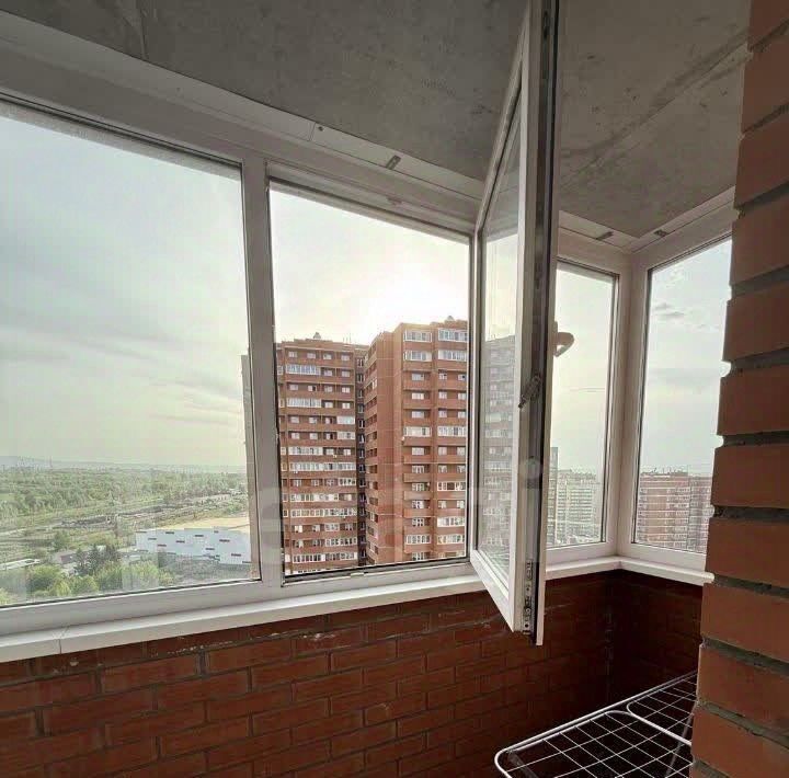 квартира г Красноярск р-н Октябрьский ул Калинина 177а фото 10
