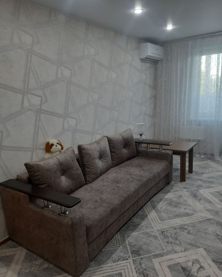 квартира р-н Ейский г Ейск ул Ясенская 31/3 фото 2