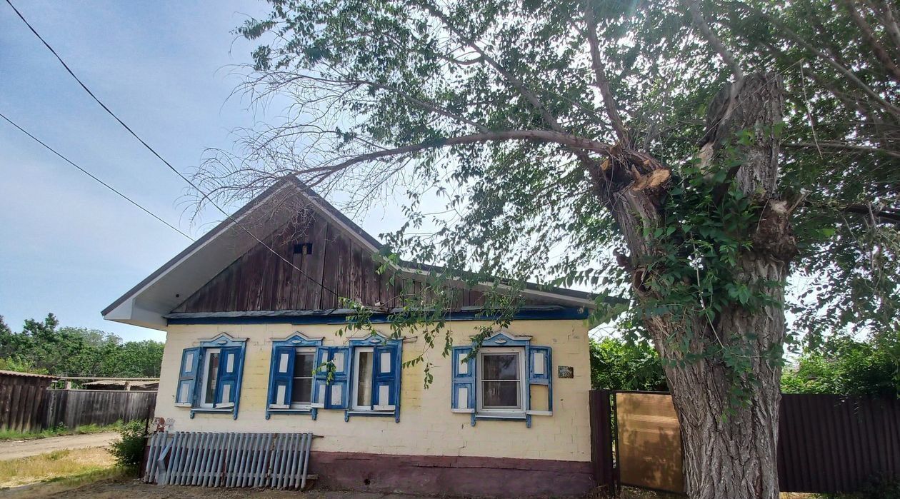 дом р-н Камызякский г Камызяк ул Пушкина 123 фото 1