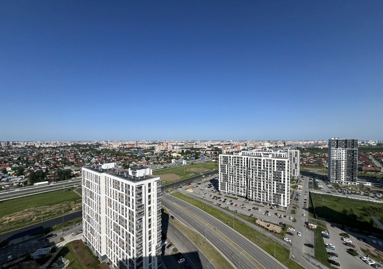 квартира г Тюмень р-н Калининский ул Фармана Салманова 17 фото 22