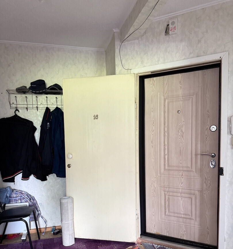 квартира г Шарыпово городской пос. Дубинино, Кишинёвская улица, 11 фото 3