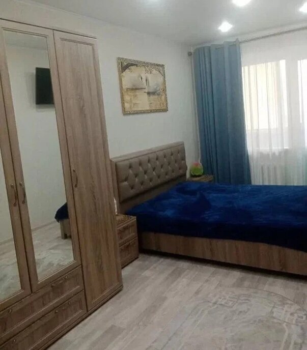 квартира г Каменск-Шахтинский ул Советская 40 фото 11