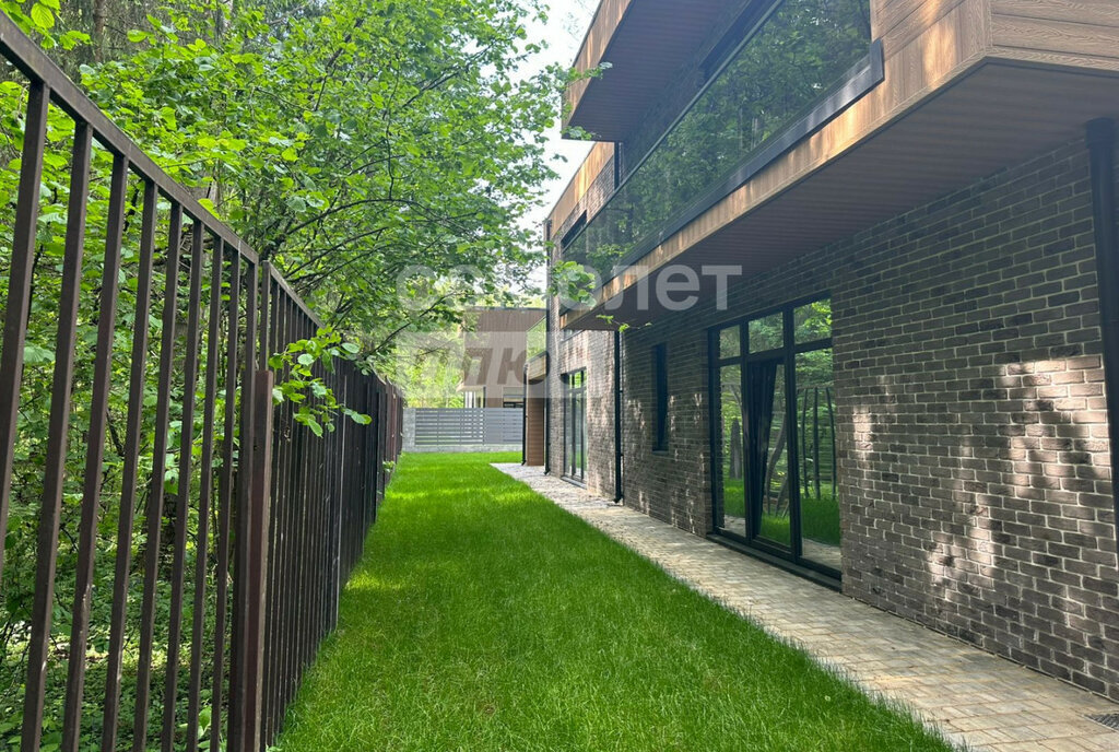 дом г Солнечногорск Зеленоград—Крюково, КП Лисичкин лес фото 3
