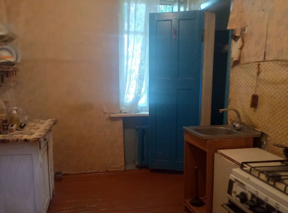 комната г Волгоград р-н Тракторозаводский ул им. Шурухина 5 фото 2