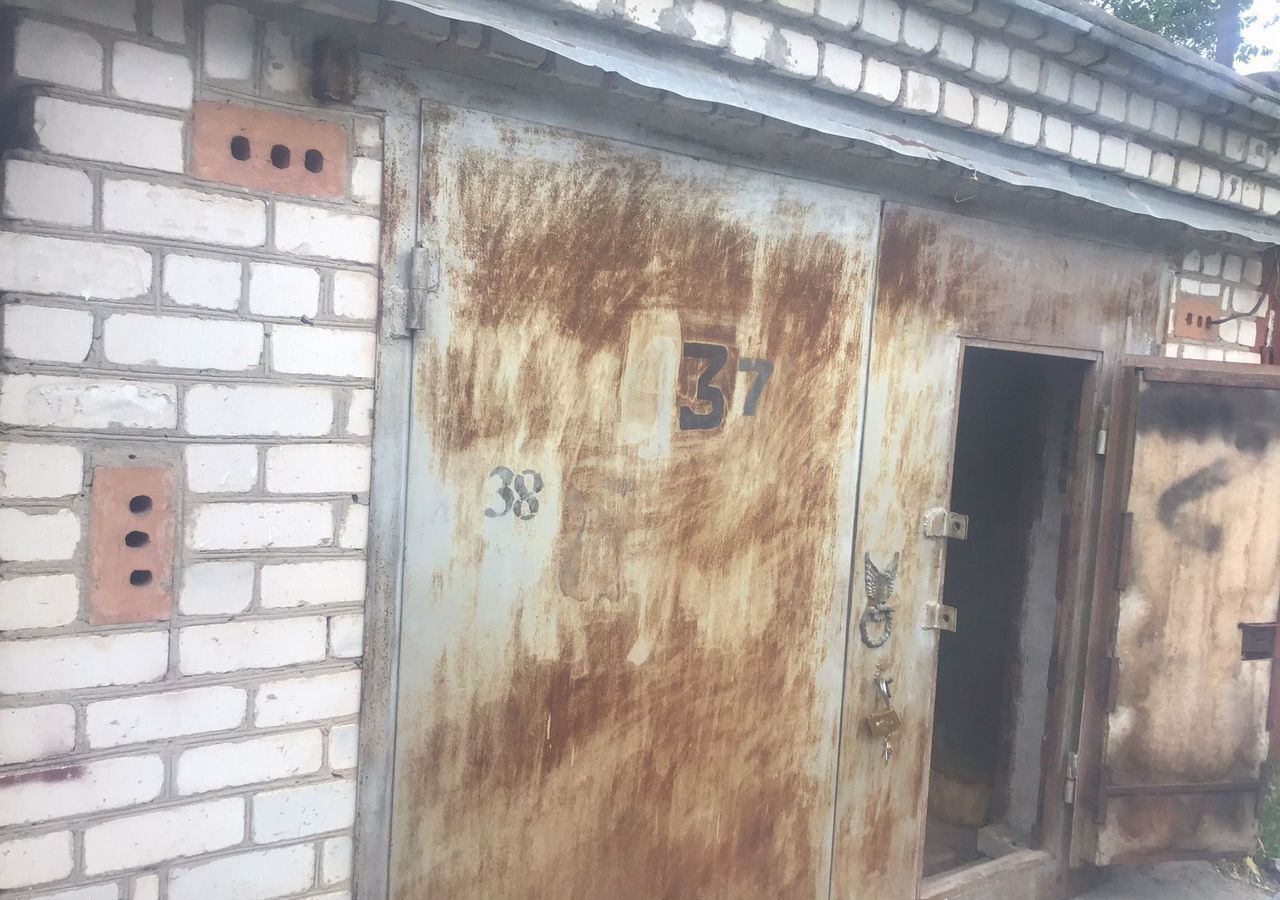 гараж г Волгоград р-н Краснооктябрьский ул Хрустальная фото 1