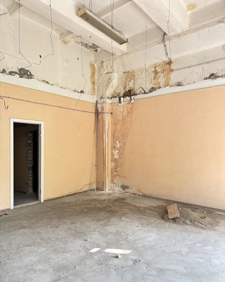 офис г Тольятти р-н Автозаводский 4-й квартал б-р Курчатова 20 фото 6