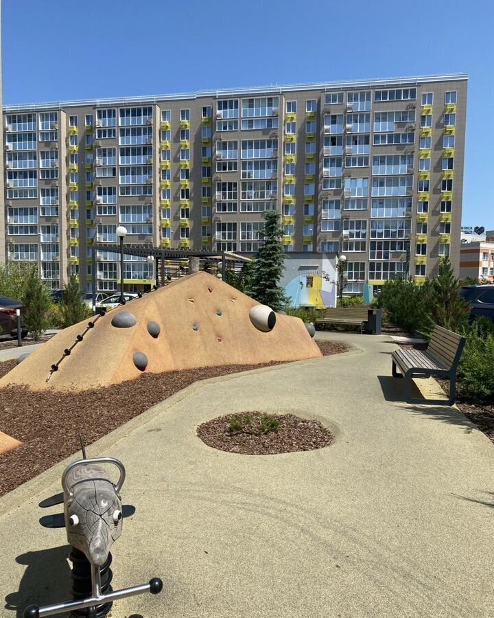квартира г Тольятти р-н Автозаводский б-р Итальянский 6 фото 3