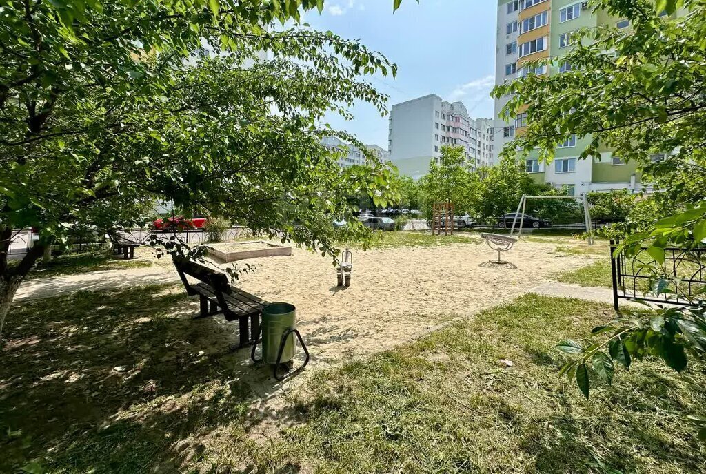 квартира г Белгород ул Славянская 15 фото 25