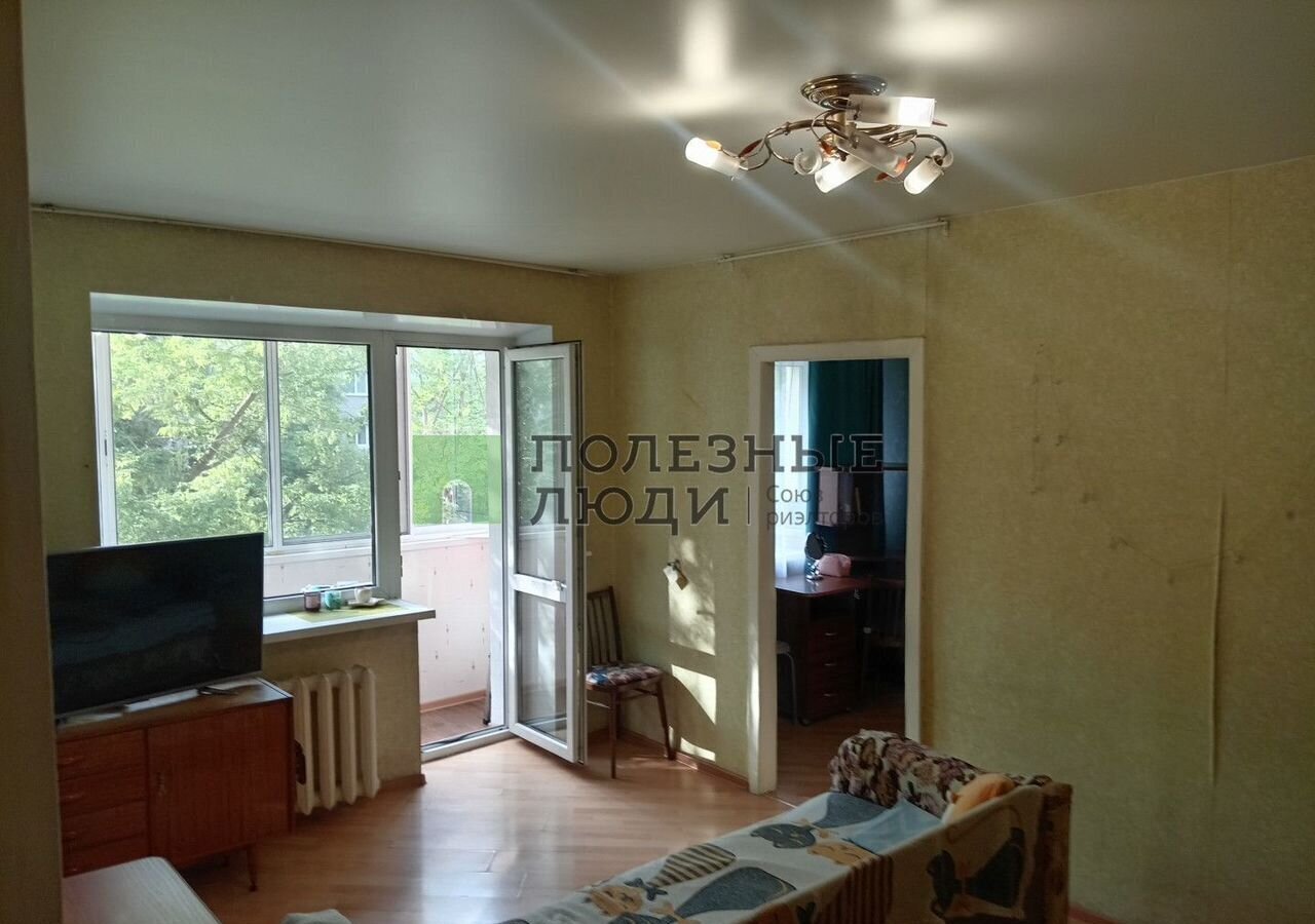 квартира г Саратов р-н Фрунзенский ул им Емлютина Д.В. 44а фото 1