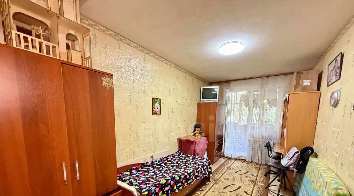 квартира г Набережные Челны р-н Автозаводский пр-кт им Вахитова 28 фото 5