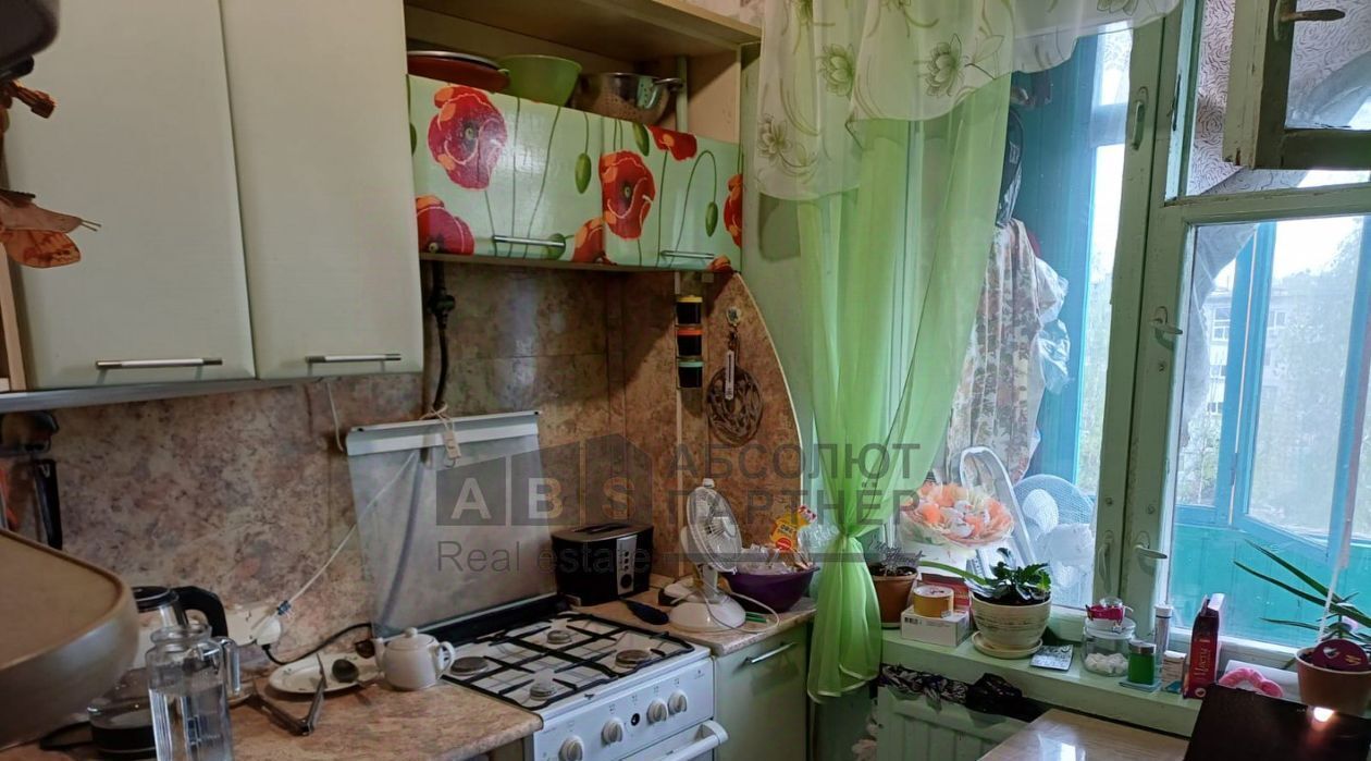 квартира г Великий Новгород ул Зелинского 27к/1 фото 3