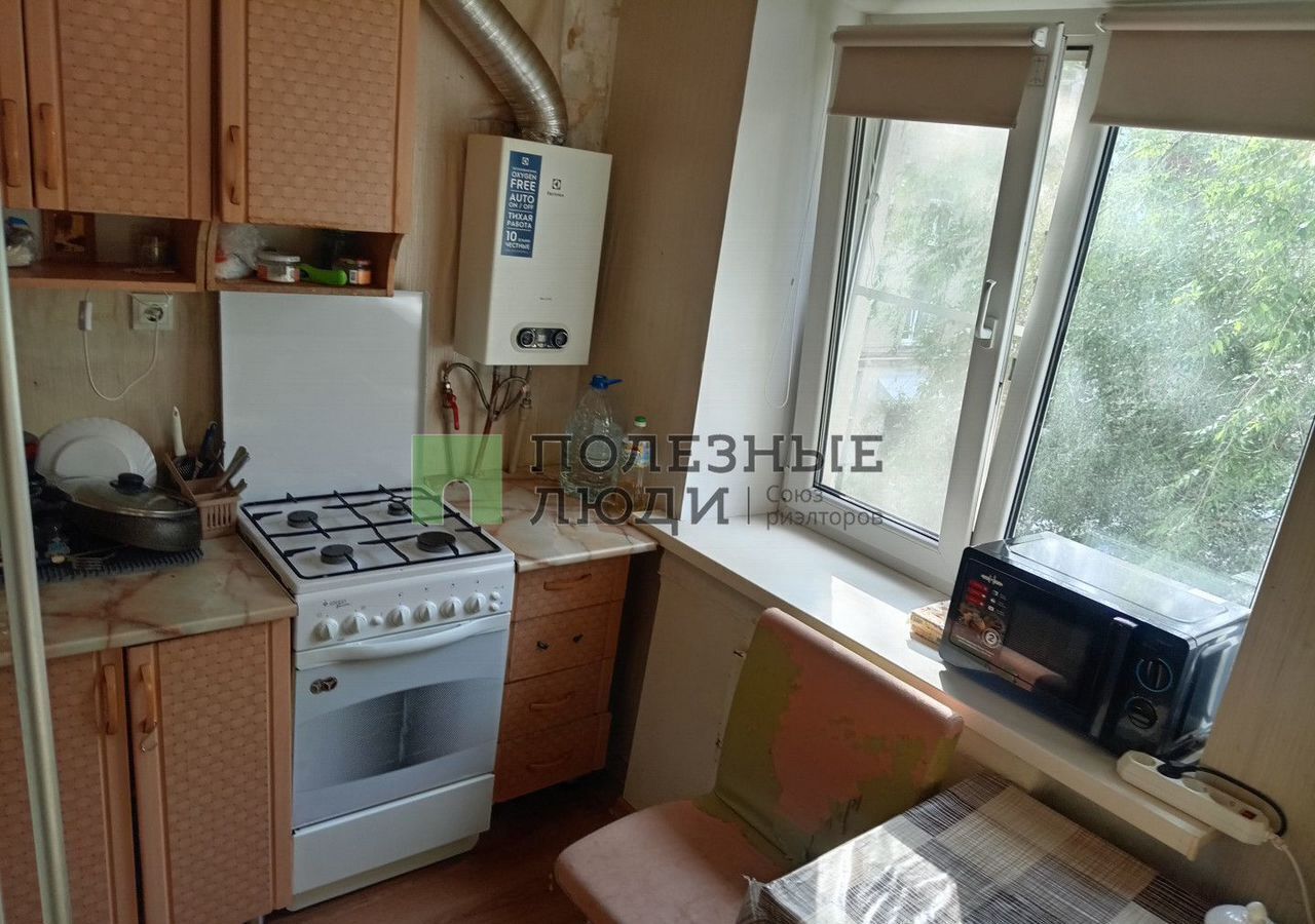 квартира г Саратов р-н Фрунзенский ул им Емлютина Д.В. 44а фото 7