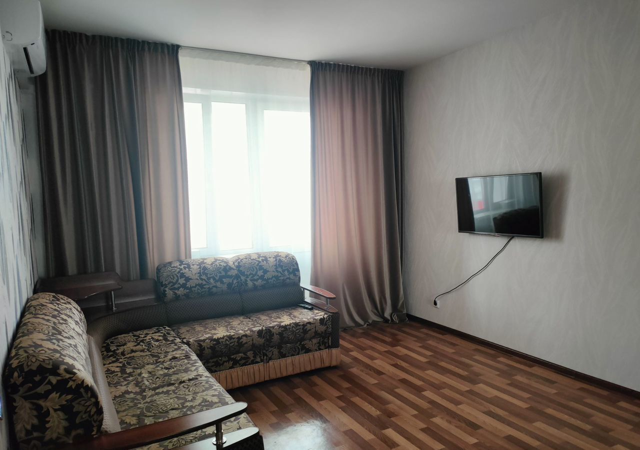 квартира г Красноярск р-н Свердловский наб Ярыгинская 17 фото 3