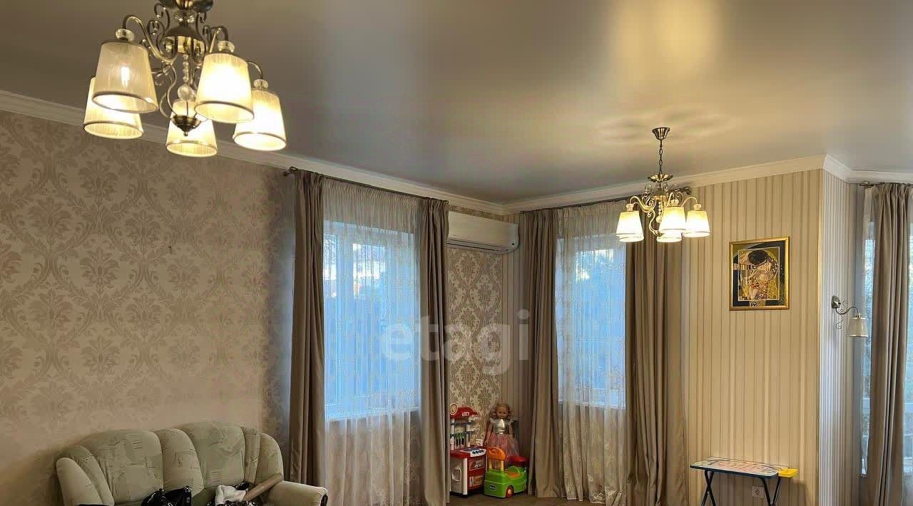дом г Новороссийск р-н Приморский Цемдолина тер., ул. Есаульская, 45 фото 4