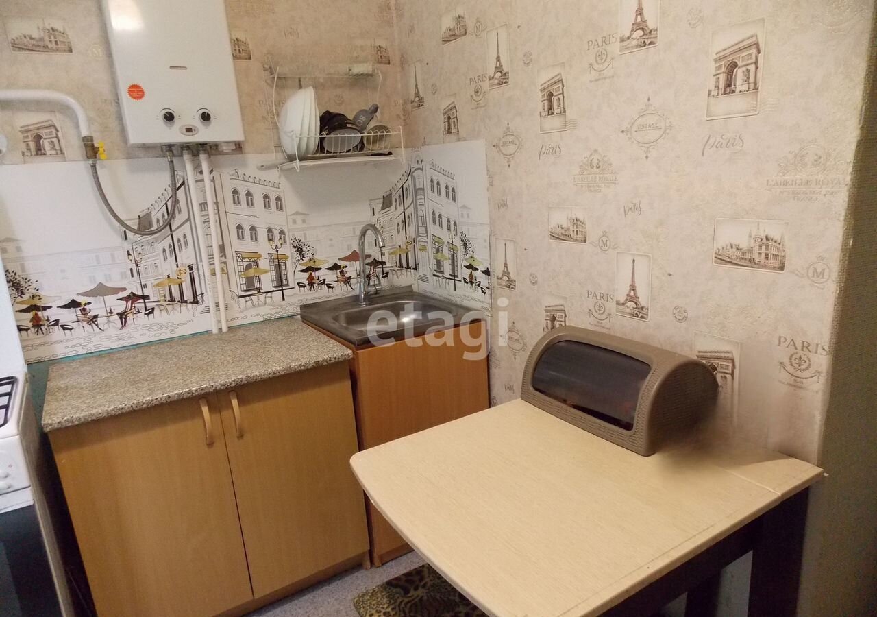 квартира р-н Ейский г Ейск ул Коммунистическая 6а фото 5