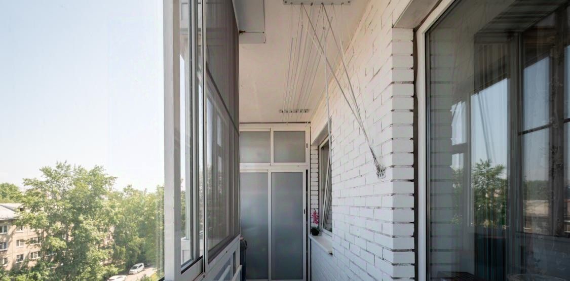 квартира г Иркутск мкр Юбилейный р-н Свердловский 8А фото 9