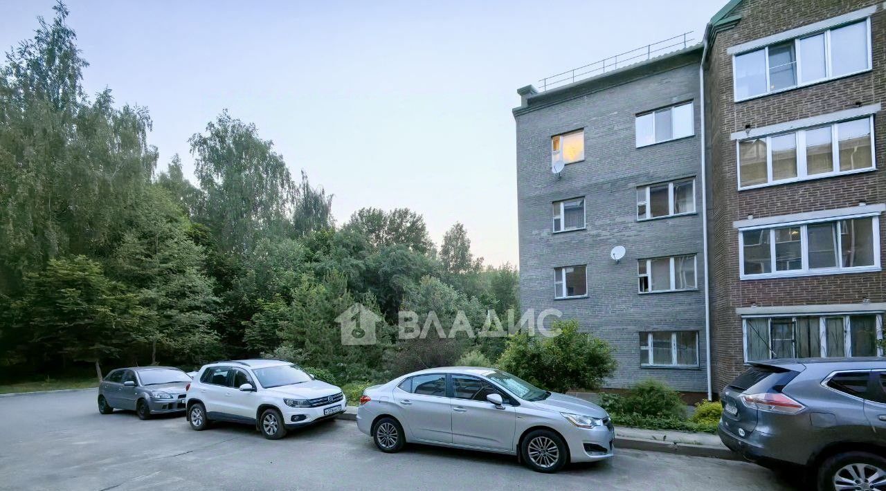 квартира г Смоленск р-н Промышленный ул Рыленкова 32б фото 8