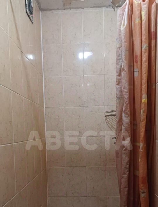 комната г Омск р-н Центральный ул Яковлева 16 фото 8