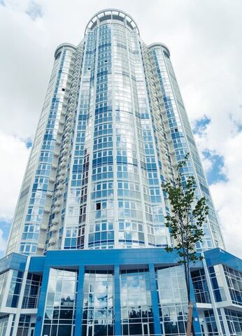 квартира р-н Западный ул Шоссе Нефтяников 18 корп. 3 фото