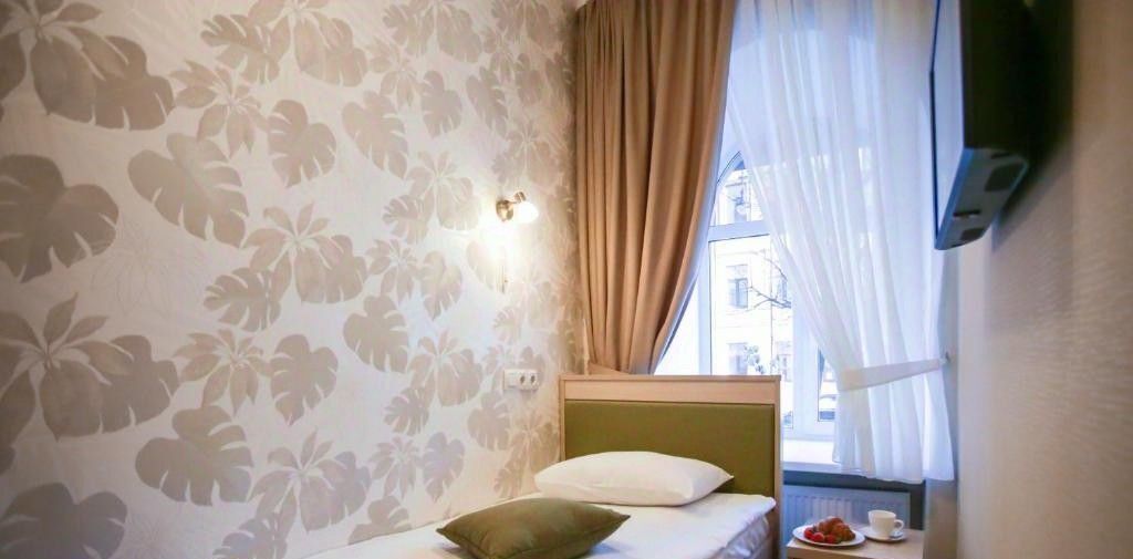 комната г Санкт-Петербург метро Маяковская ул Маяковского 26 округ Литейный фото 2