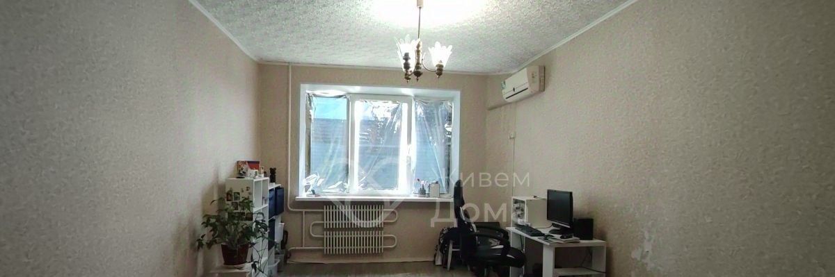 квартира г Волгоград р-н Красноармейский ул Изобильная 22 фото 1