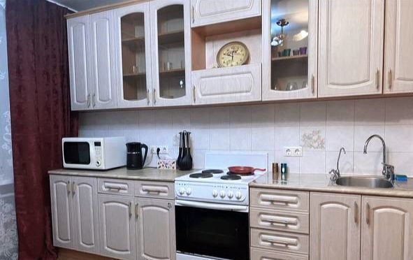 квартира г Тюмень р-н Калининский ул Карла Маркса 12к/1 фото 1