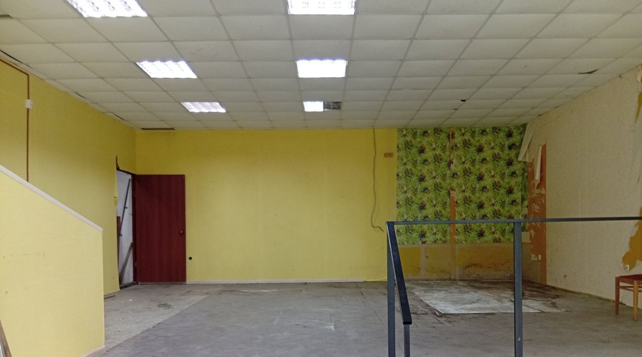офис р-н Новомосковский г Новомосковск ул Молодежная 8 фото 3