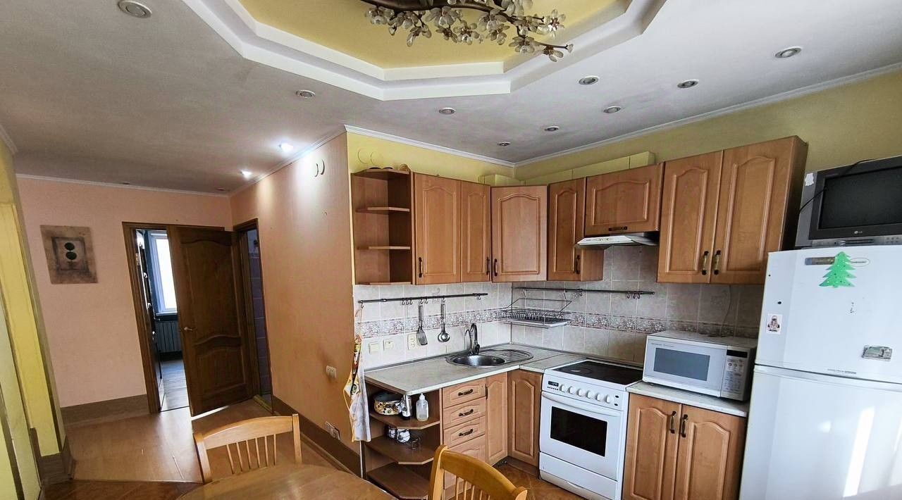 квартира у Мирнинский г Мирный ул Солдатова 10 фото 2