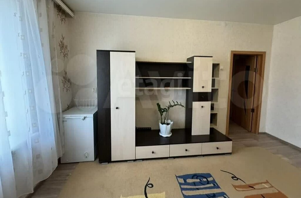 квартира г Миасс ул 8 Июля 7 фото 1