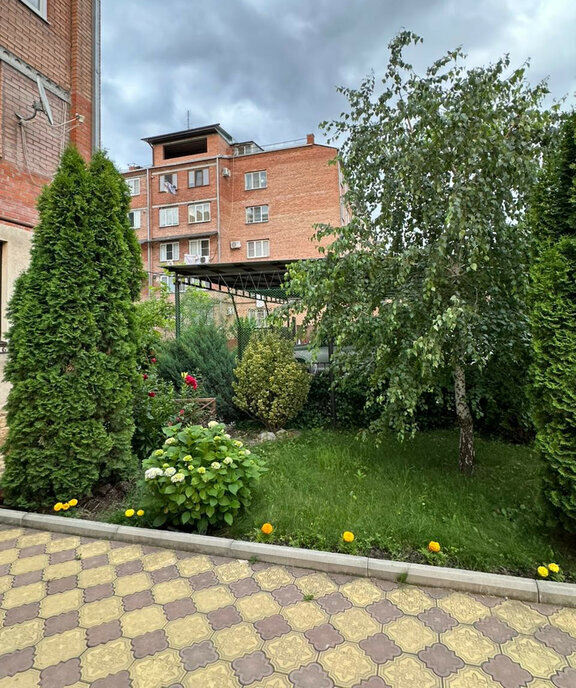 квартира г Владикавказ ул Алихана Гагкаева 5к/7 фото 4
