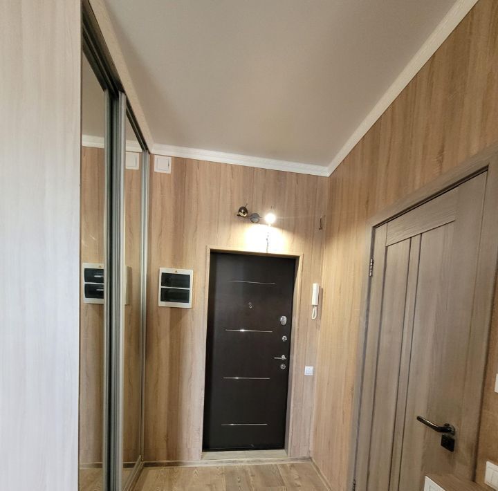 квартира г Омск р-н Кировский ул Перелета 32 фото 7