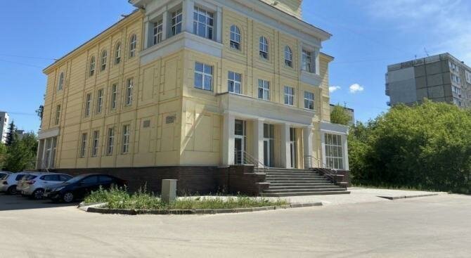 торговое помещение г Нижний Новгород Бурнаковская ул Березовская 1 фото 2