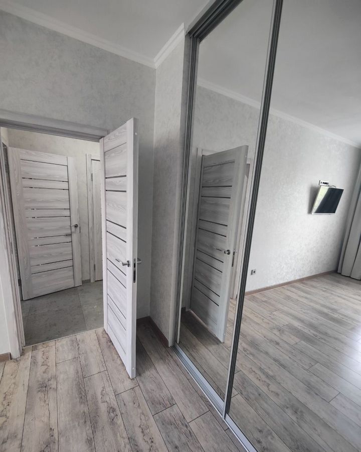 квартира г Краснодар п Знаменский ул им. Гагарина 6/4 р-н Карасунский фото 4