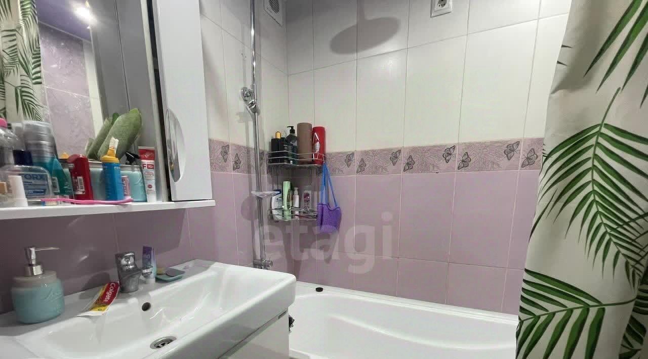 квартира г Омск р-н Центральный ул Омская 117/2 фото 20