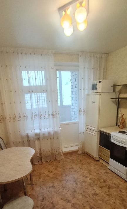 квартира г Набережные Челны р-н Центральный 36-й комплекс 4/2 фото 4