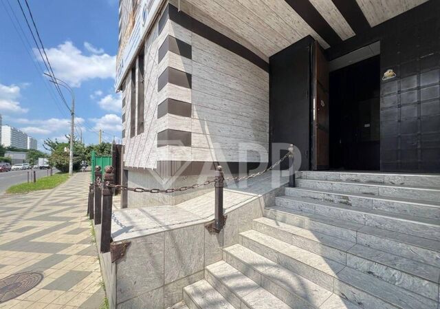 р-н Прикубанский ул Российская 208/1 фото