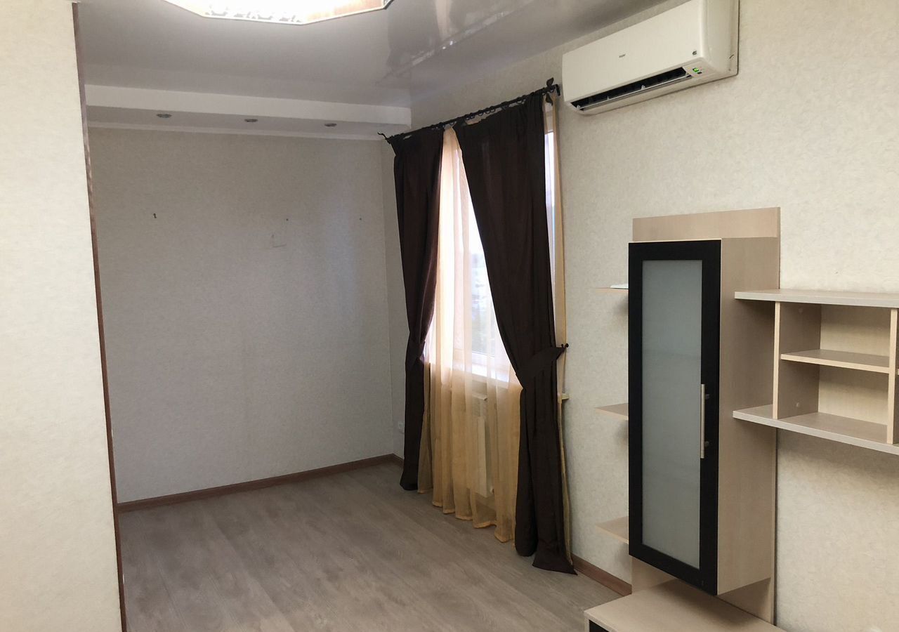 квартира г Волжский пр-кт им Ленина 373 фото 3