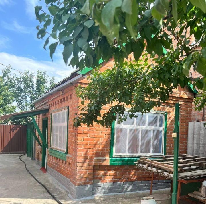 дом г Батайск ул Коммунаров фото 4