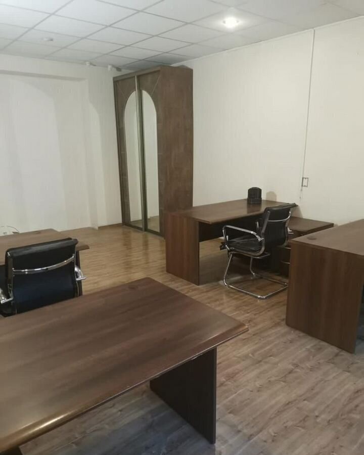 офис г Красноярск р-н Центральный ул Дзержинского 8/129 фото 13