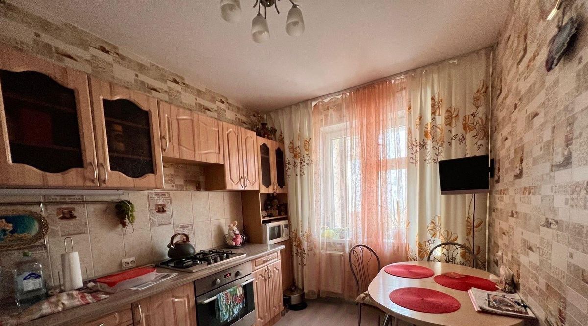 квартира г Пермь р-н Дзержинский ул Докучаева 42а фото 1
