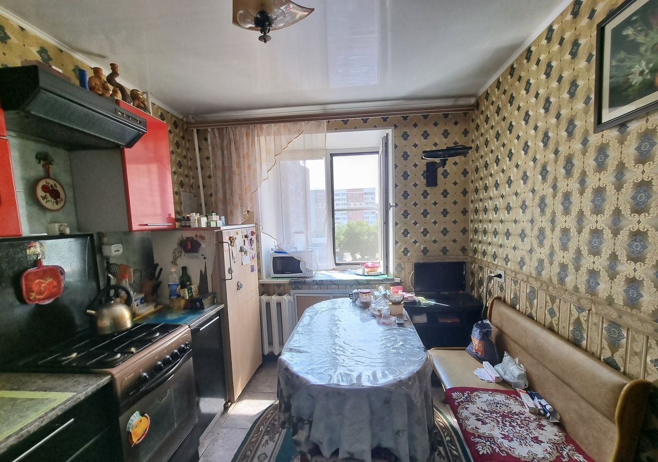 квартира г Омск р-н Кировский ул Дианова 26 фото 8