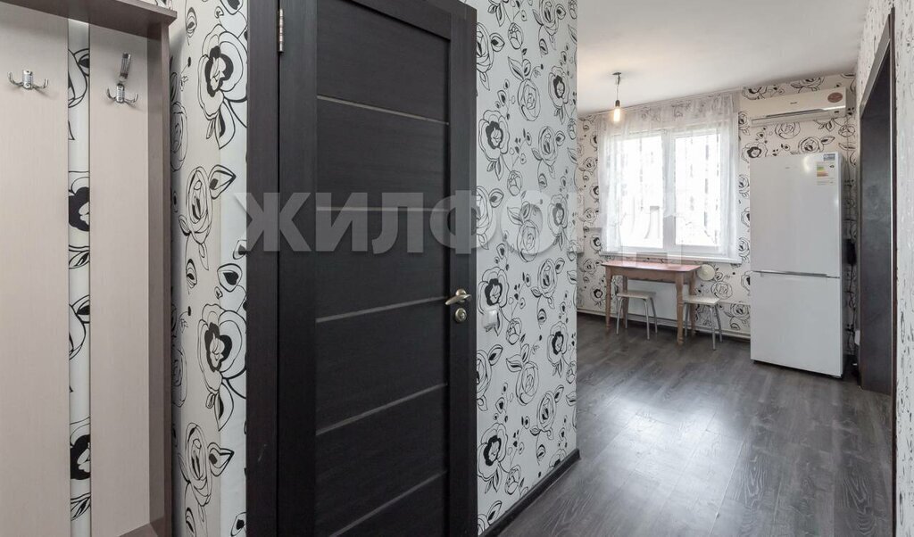квартира г Барнаул р-н Индустриальный ул Сергея Ускова 25 фото 4