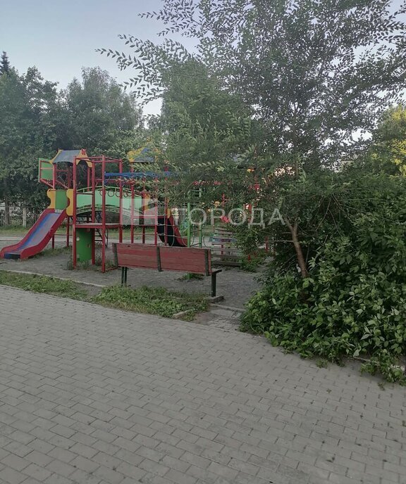 квартира г Новоалтайск ул Октябрьская 25а фото 16